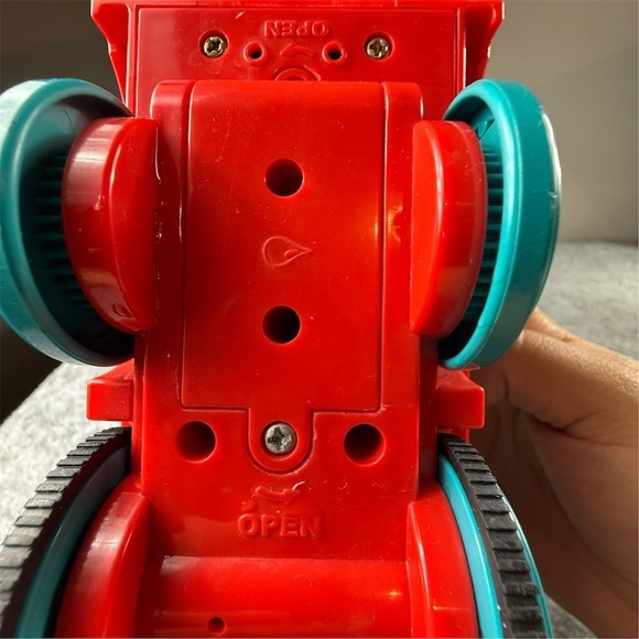 Tomy 2005 Thomas the train Steam Along  Engine Motorized Battery Toy  9" Tested - Picture 13 of 16